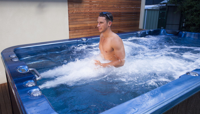 hydrotherapy pool